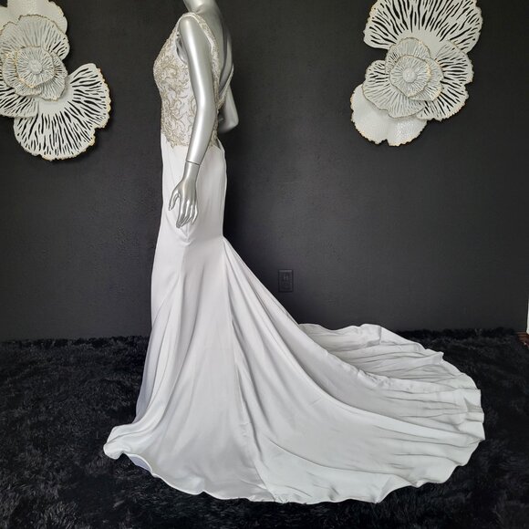 NWT~$1699~IMPRESSION~SZ 6/8~WHITE BEADED EMBROIDERED MERMAID WEDDING DRESS GOWN - Picture 10 of 16